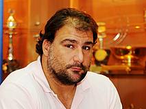 csm_Dejan-Savic_04_8defeb9c50.jpg